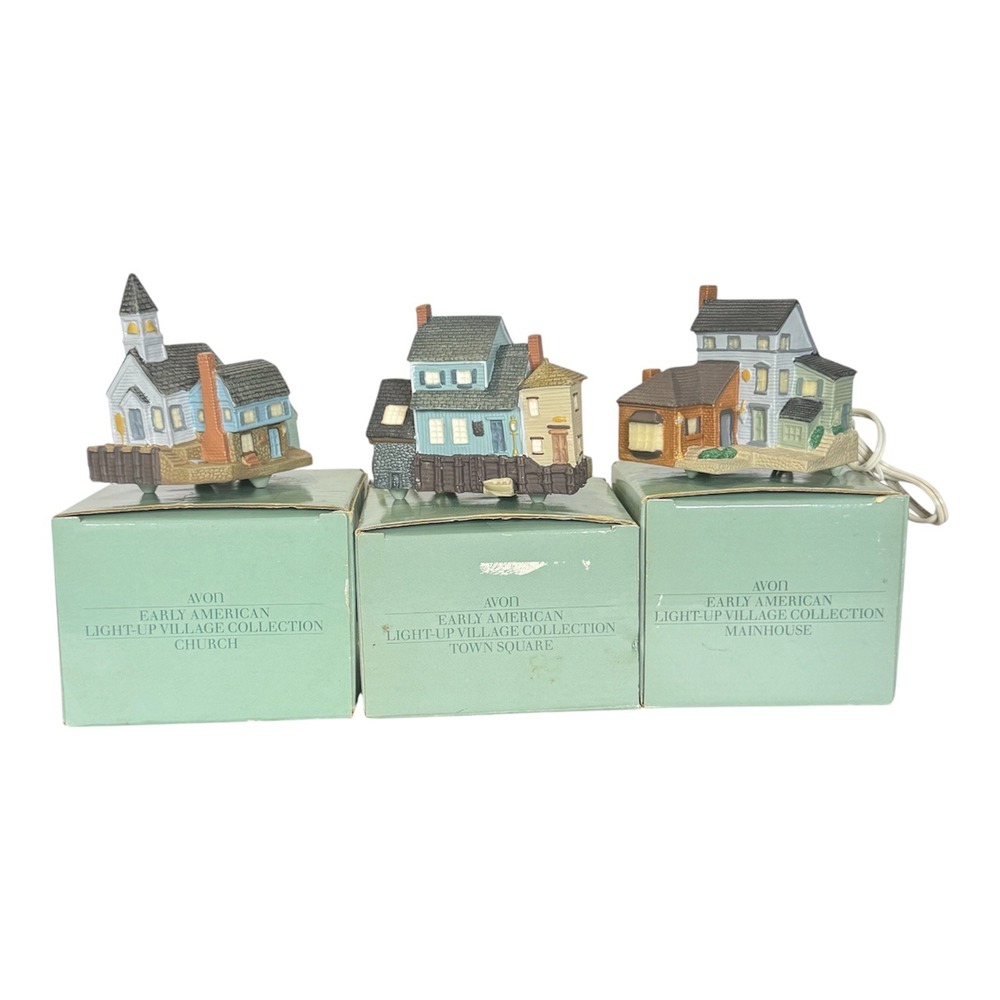 Early‎ American Light-Up Village Collection of 3pc Church Town Square Mainhouse